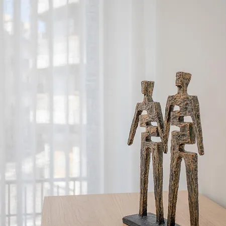 Liiiving In - Design Bright House בית נופש פורטו