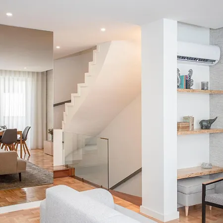 Holiday home Liiiving In - Design Bright House Porto