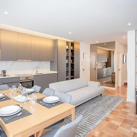 Feriehus Liiiving In - Design Bright House *