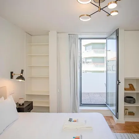 Дом отдыха Liiiving In - Design Bright House Порту