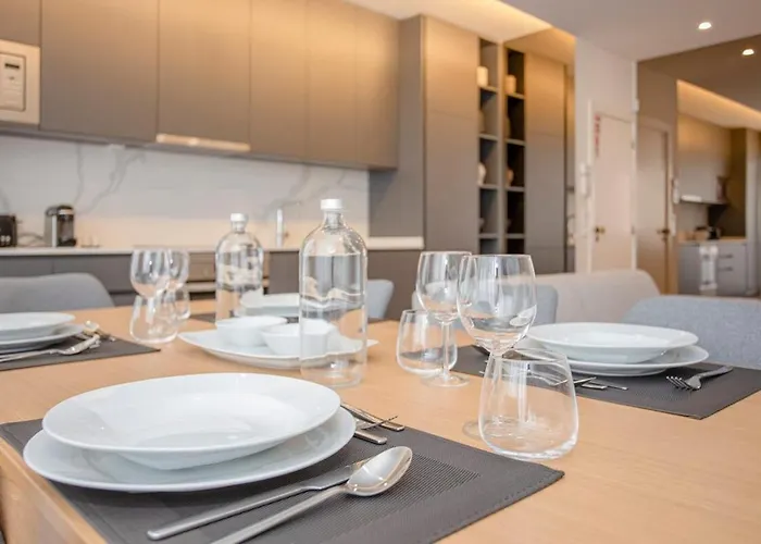 Liiiving In - Design Bright House Holiday home Porto