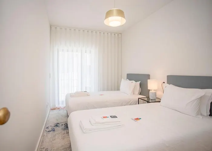 Liiiving In - Design Bright House Holiday home *