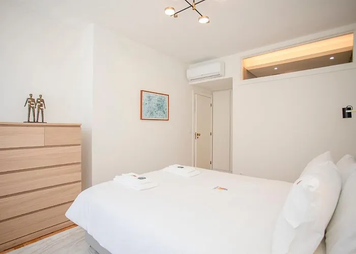 Liiiving In - Design Bright House Hébergement de vacances *