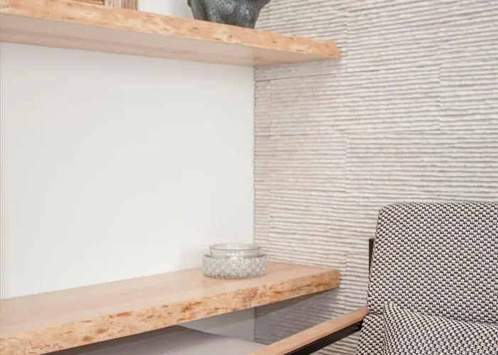 Liiiving In - Design Bright House Prázdninový dům *