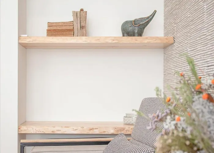 Liiiving In - Design Bright House Prázdninový dům Porto